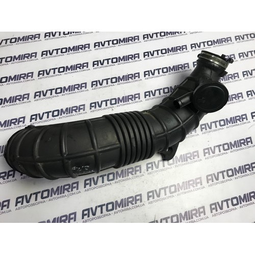 Патрубок воздушного фильтра Hyundai Santa FE II 2.2 CRDI 2005-2009 281382B200